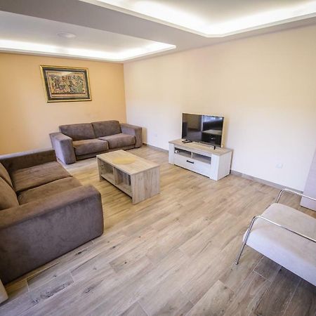 Apartment Vrutak كوتور المظهر الخارجي الصورة