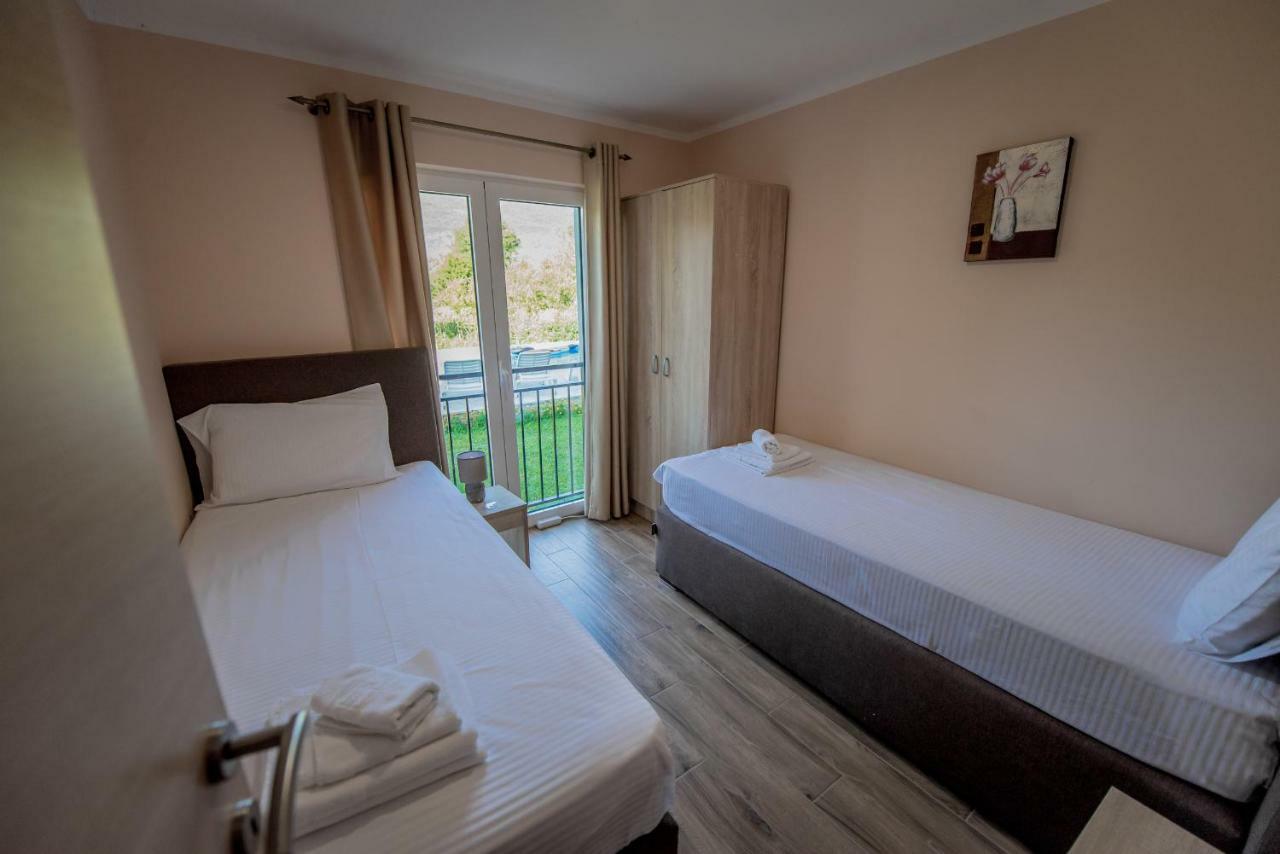 Apartment Vrutak كوتور المظهر الخارجي الصورة